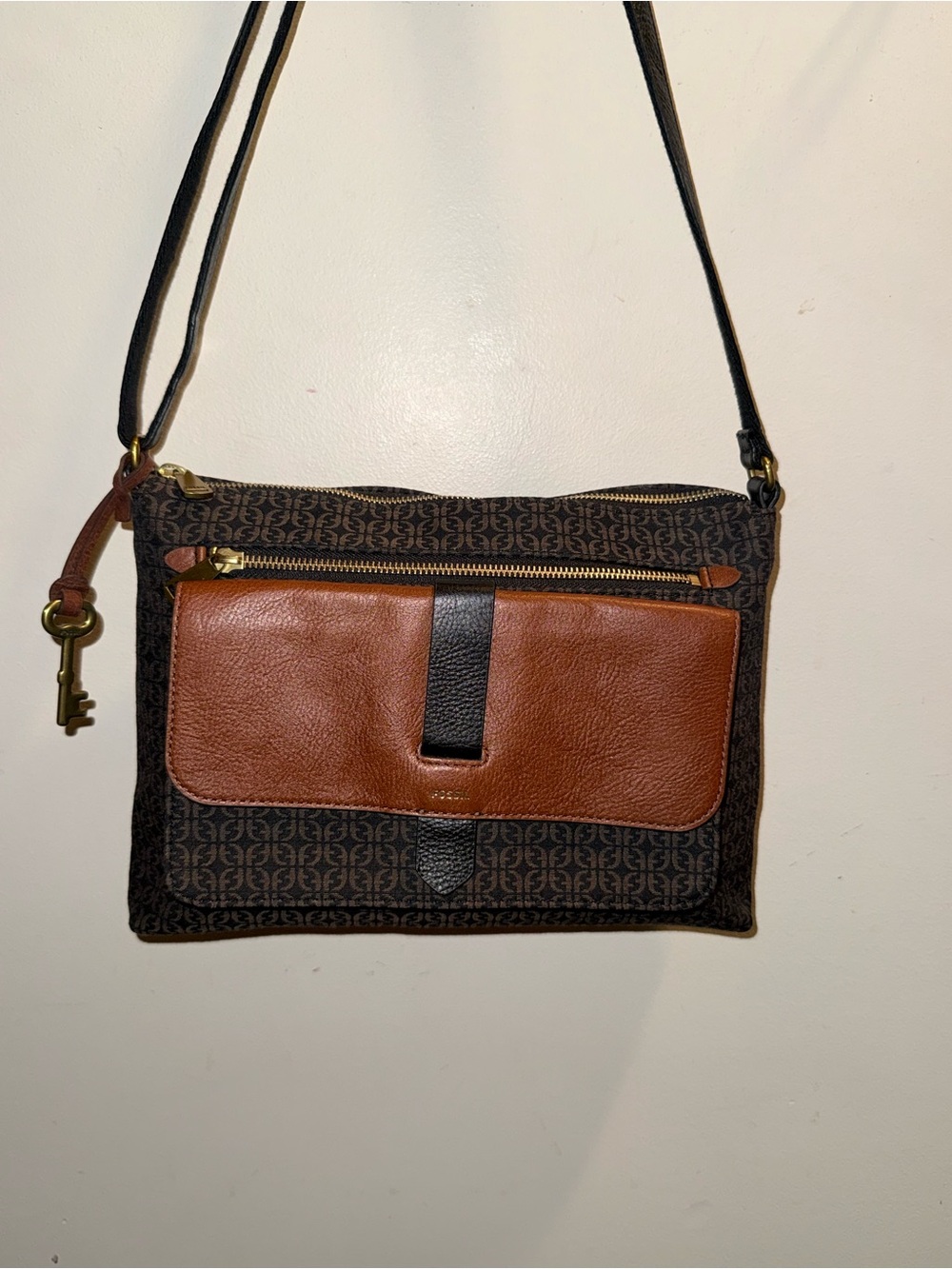 Fossil Kinley Crossbody Bag Monogram Print Fabric Leather Accents Black Brown
